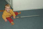 Jeroen, 1 (2001), al gek op pappa's spatha!