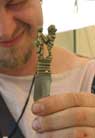 J�rgen and his naughty knife..
